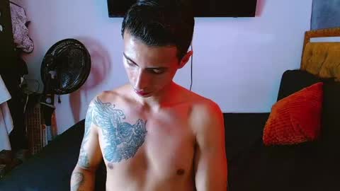 Snapshot of velk_hot1 chatting on 05/09/26, 06:57 velk_hot1 online show from 05/09/26, 06:57
