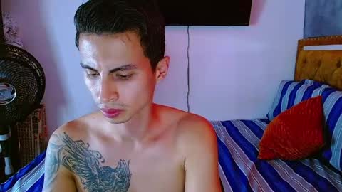 Snapshot of velk_hot1 chatting on 05/25/26, 07:53 velk_hot1 online show from 05/25/26, 07:53