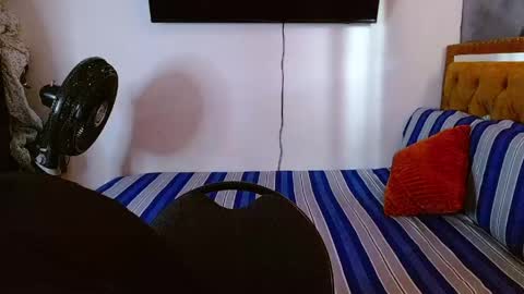 Snapshot of velk_hot1 chatting on 06/03/26, 07:08 velk_hot1 online show from 06/03/26, 07:08