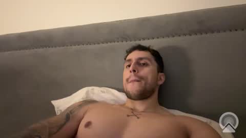 Emm online show from 03/11/26, 03:23