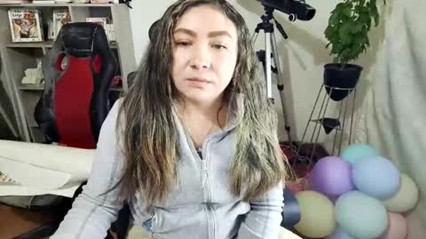 Im VelaI will be Christmas and New Year with my family December 22 to January 13 I will miss you guys. online show from 10/22/25, 01:50