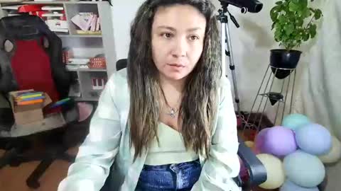 Im VelaI will be Christmas and New Year with my family December 22 to January 13 I will miss you guys. online show from 11/01/25, 05:09