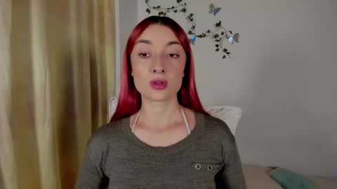 velvet_00 online show from 03/22/26, 08:51