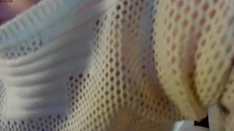 velvet_00 online show from 04/26/26, 08:23