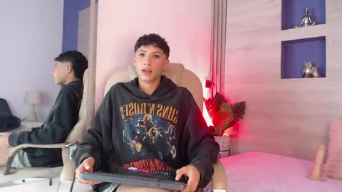 An online show from 04/28/26, 04:06