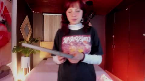 Isabella  online show from 02/19/26, 11:28