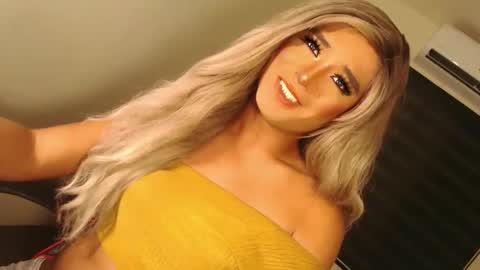 Richy will make you fall in love online show from 10/25/25, 04:24