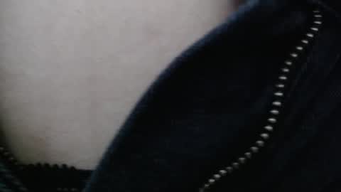 velvet_moon_v online show from 11/21/25, 01:43