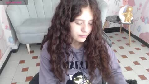 velvet_moon_v online show from 02/21/26, 01:12