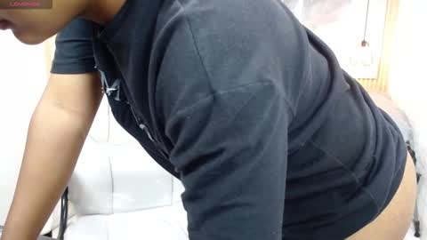 velvet online show from 02/25/26, 04:00