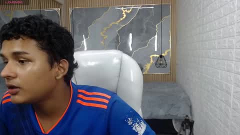 velvet online show from 03/02/26, 04:14