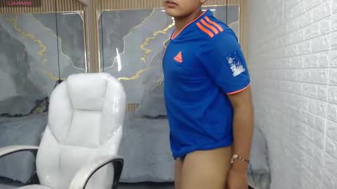 velvet online show from 03/02/26, 05:08