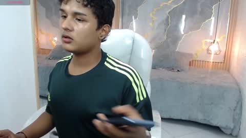 velvet online show from 03/08/26, 04:49