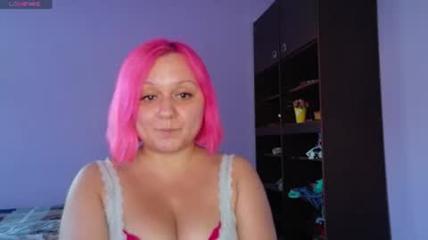 Snapshot of velvet_rosse chatting on 06/26/26, 03:16 Velvet Rosse online show from 06/26/26, 03:16