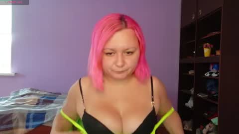 Snapshot of velvet_rosse chatting on 07/07/26, 02:21 Velvet Rosse online show from 07/07/26, 02:21