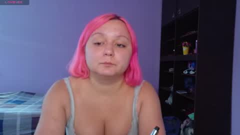 Snapshot of velvet_rosse chatting on 07/09/26, 04:49 Velvet Rosse online show from 07/09/26, 04:49