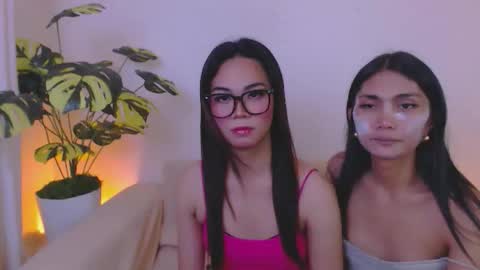 Velvet online show from 05/29/26, 01:36