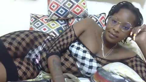 velvet online show from 01/22/25, 05:49