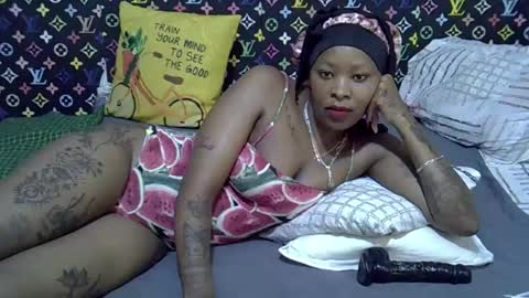 Snapshot of velvet_temptress chatting on 07/03/26, 05:25 velvet online show from 07/03/26, 05:25