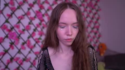 Polly online show from 10/23/25, 06:17