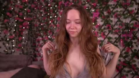 Polly online show from 12/14/25, 06:12