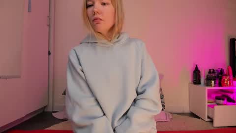 Hey there Im Anna online show from 02/14/25, 03:26