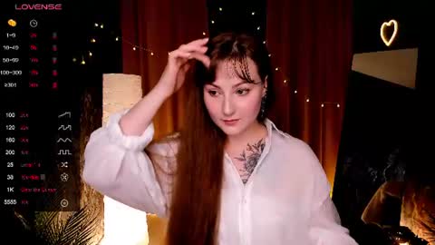 Snapshot of velvetcherry_ chatting on 06/10/26, 08:46 Mia online show from 06/10/26, 08:46