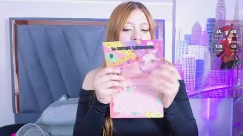 Snapshot of velvetfox_ chatting on 05/17/26, 07:32 velvetfox_ online show from 05/17/26, 07:32