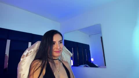 Velvet online show from 04/29/26, 01:37