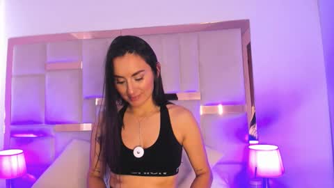 Velvet online show from 05/26/26, 01:29