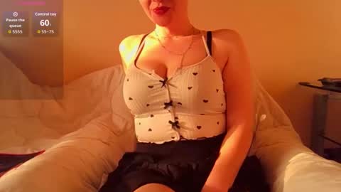 VelvetXmona online show from 03/02/26, 03:19