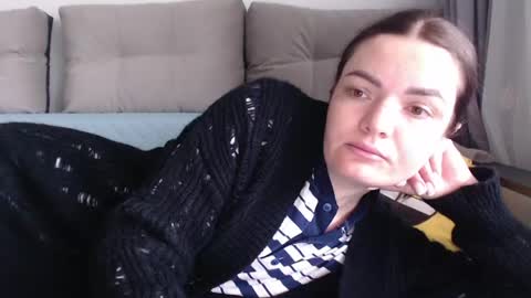 velvetmoon123 online show from 04/20/26, 07:11