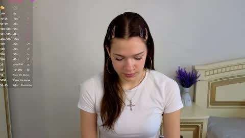 Kelly online show from 04/29/26, 06:17