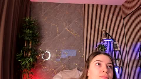 Velvet online show from 04/09/26, 03:28