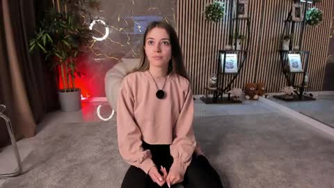 Velvet online show from 04/20/26, 03:20