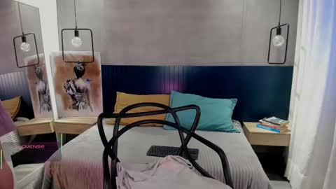 velvettease_ online show from 03/21/26, 12:54