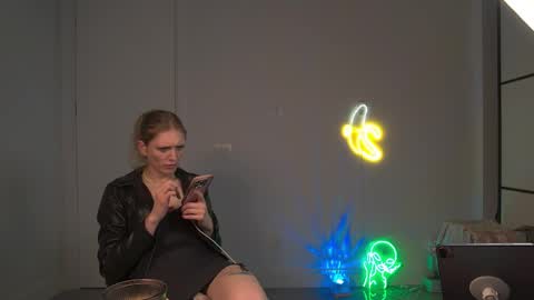 VelvetTGirl online show from 04/10/26, 08:41