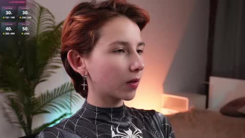 CLEOshort hair  TIna long hair  online show from 12/13/24, 06:16