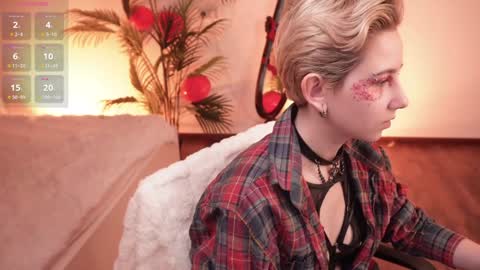 CLEOshort hair  TIna long hair  online show from 02/08/25, 03:00