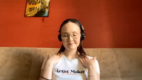 Anna online show from 06/24/26, 04:11