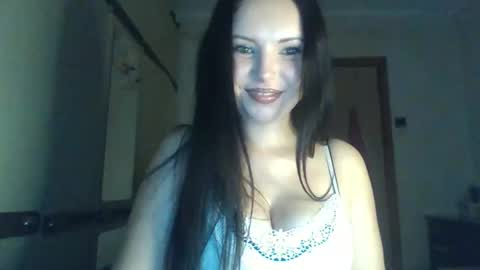 Snapshot of vendi_rassell8855 chatting on 10/24/25, 07:21 vendi rassell8855 online show from 10/24/25, 07:21