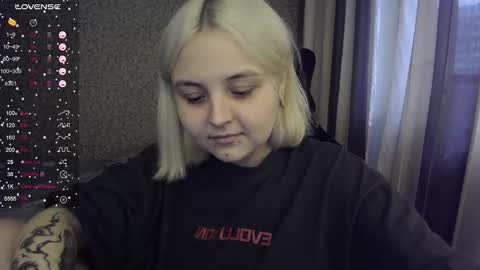 eva 3 online show from 09/15/25, 03:56