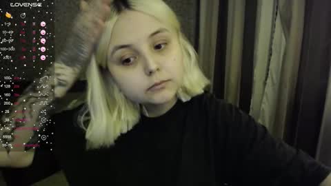 eva 3 online show from 10/17/25, 11:29