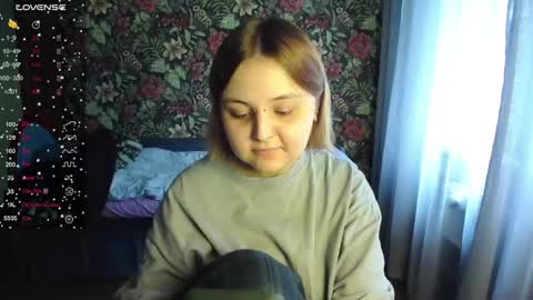 Snapshot of vendymories chatting on 05/30/26, 08:22 eva 3 online show from 05/30/26, 08:22