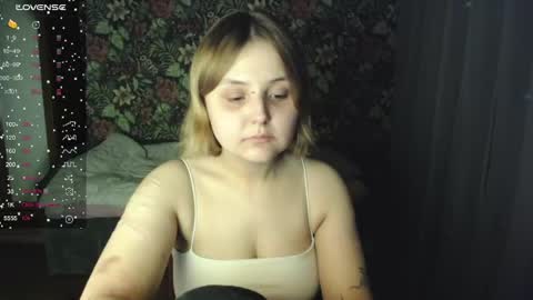 Snapshot of vendymories chatting on 06/08/26, 05:46 eva 3 online show from 06/08/26, 05:46