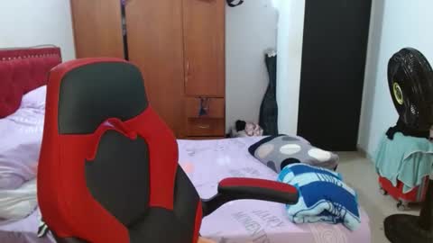 venecasexy44 online show from 11/27/25, 10:17