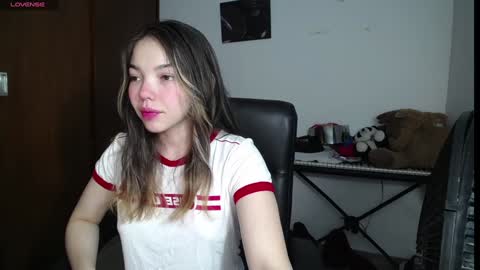 Venelope 3 online show from 01/22/25, 04:34