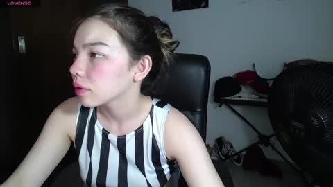 Venelope 3 online show from 02/13/25, 05:37