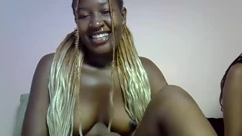 Snapshot of venom_kisses5050 chatting on 02/10/26, 05:00 venom_kisses5050 online show from 02/10/26, 05:00