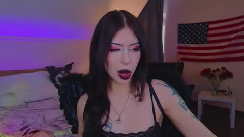 Vivian online show from 02/02/26, 03:49